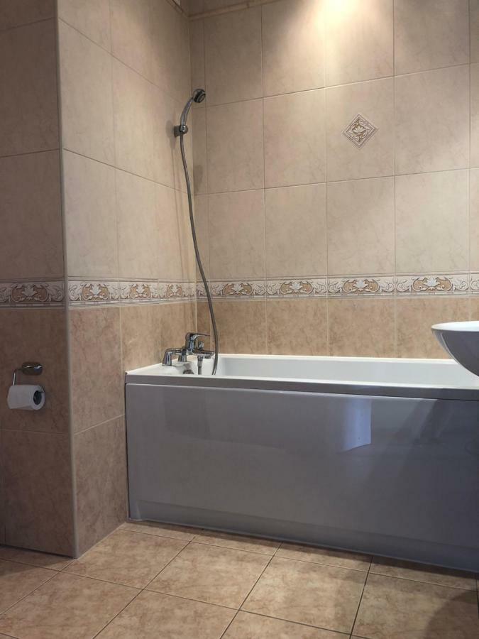 Apartmán Apartament 69 Metro Varšava Exteriér fotografie